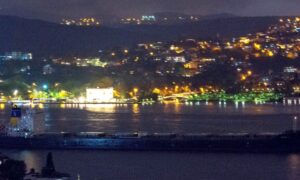 Неожиданная поломка двигателя остановила суда на Босфоре: что произошло и как это повлияет на судоходство