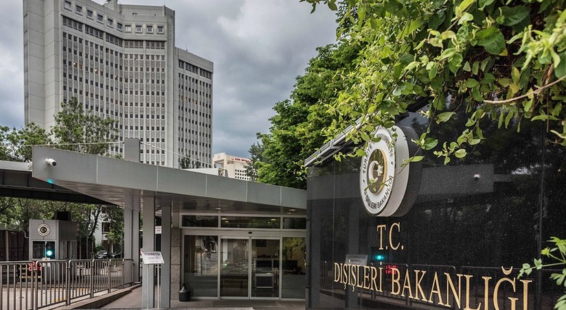 В МИД Турции резко раскритиковали решение Национальной ассамблеи Франции