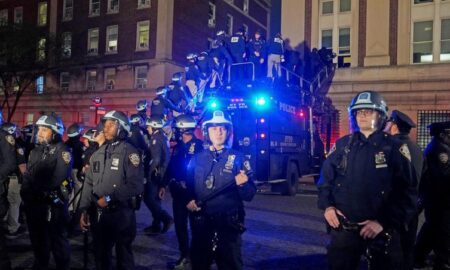 Полиция штурмовала захваченного студентами кампуса Колумбийского университета