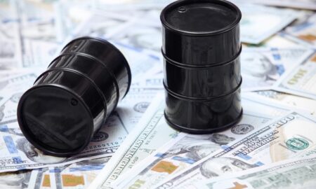 Азербайджанская нефть подешевела на 3%