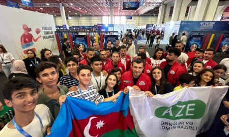 Азербайджанская команда стала победителем соревнования на «Технофесте»