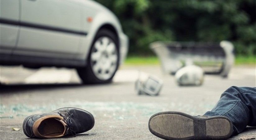 В Хатаинском районе Баку 21-летнего парня сбил автомобиль