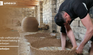 Азербайджанское искусство выпечки хлеба в тандыре признано нематериальным наследием ЮНЕСКО