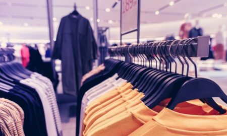 Азербайджан снизил расходы на импорт одежды из Турции более чем на 21%