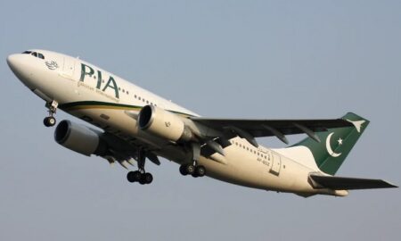Пакистан начал расследование по скандальной рекламе о возобновлении полетов PIA в Париж