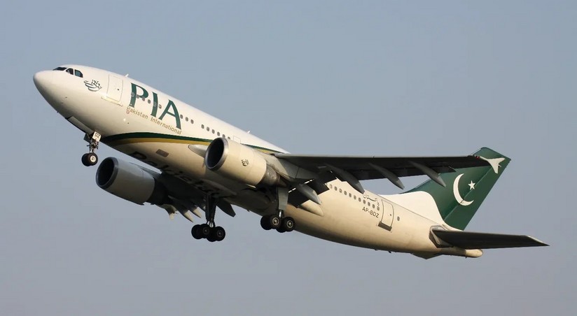 Пакистан начал расследование по скандальной рекламе о возобновлении полетов PIA в Париж