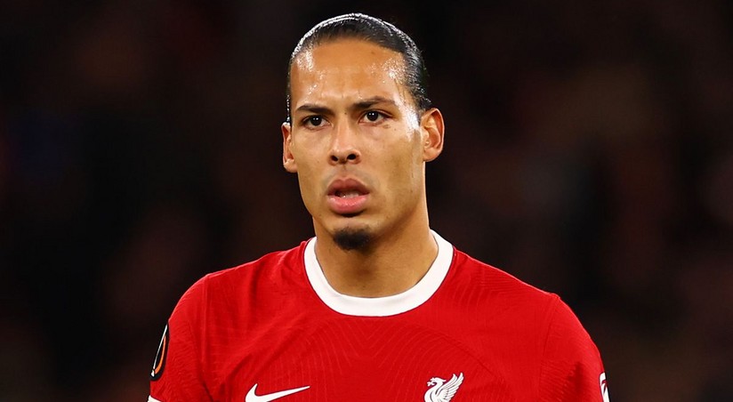 СМИ: Капитан «Ливерпуля» ван Дейк может продолжить карьеру в «Барселоне»