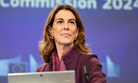 Еврокомиссия: Выборы в Украине не нужны, пока их не потребует украинский народ