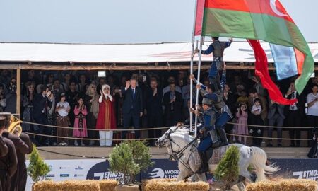 Эрдоган аплодировал стоя карабахским скакунам на фестивале этноспорта в Стамбуле