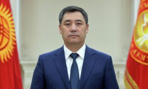 Садыр Жапаров поздравил президента Ильхама Алиева
