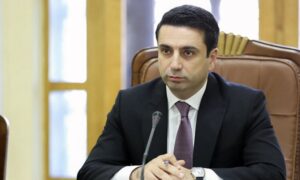 Спикер: Армения должна серьезно начать обсуждение вопроса о прекращении трансляции телеканалов РФ
