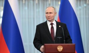 Трамп подтвердил, что сегодня состоится разговор с Путиным